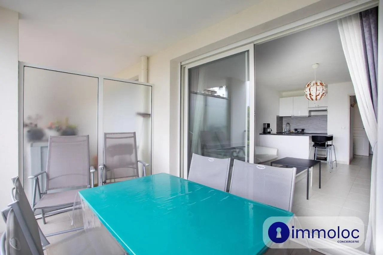 Air Conditioning Studio With Pool St Laurent Du Var سا لُرون دو فار